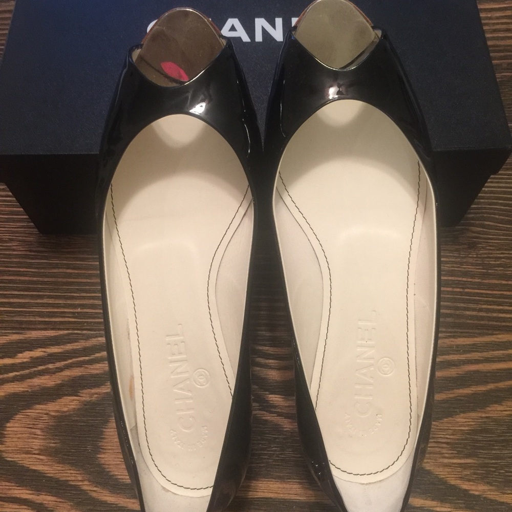 Chanel Black Patent open toe shoes